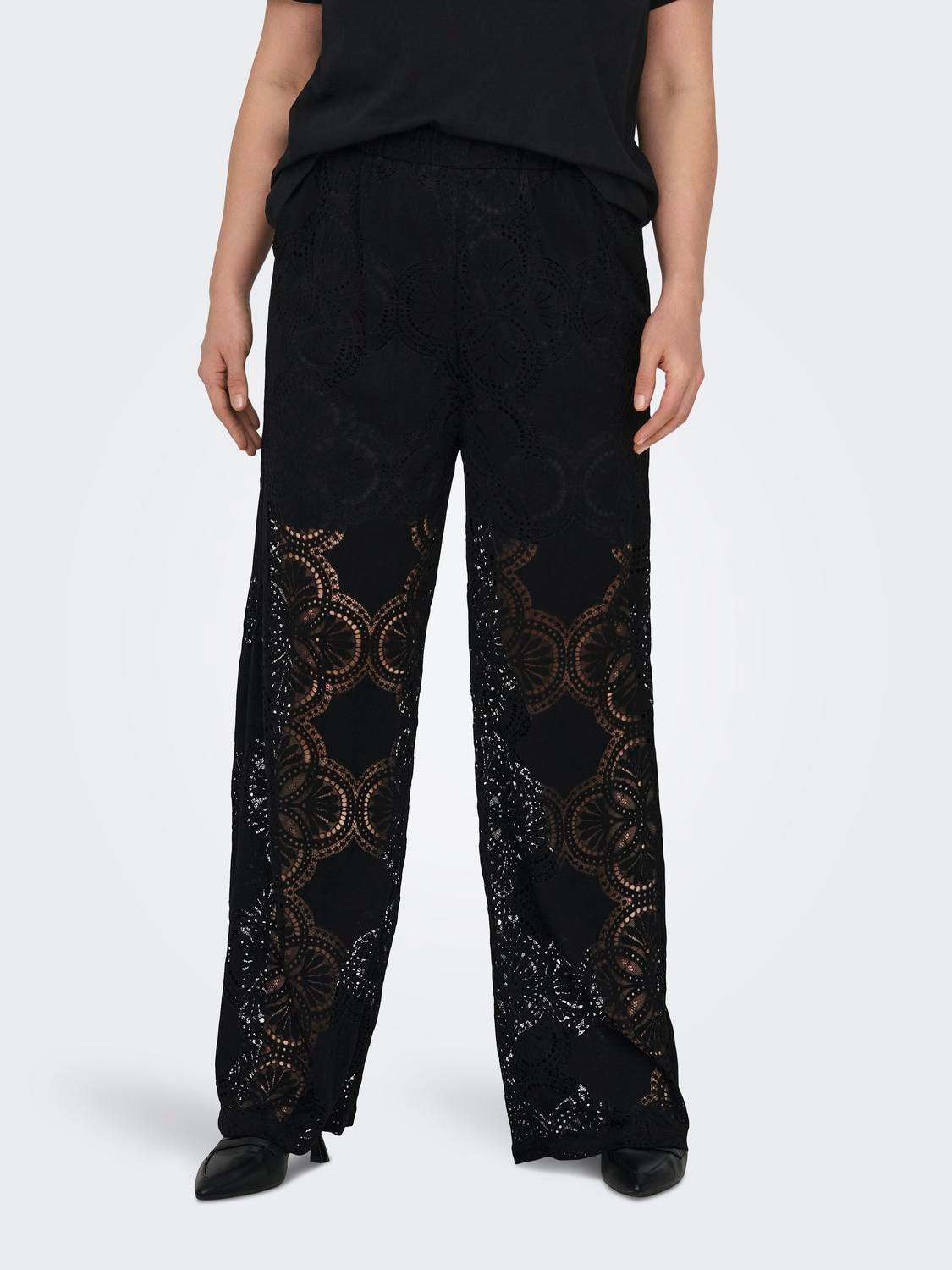 CARCABANNA Mittlere Taille Normal geschnitten Hose Black