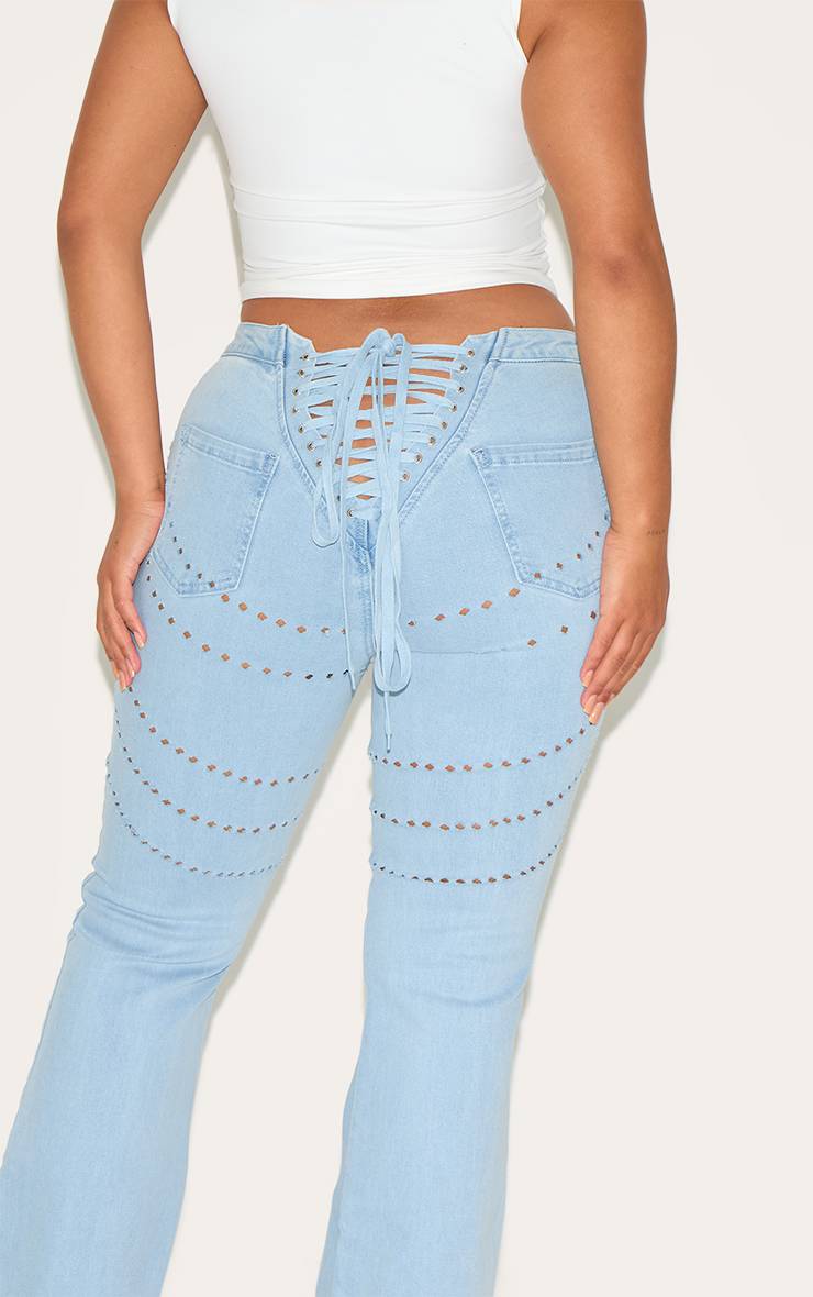 Light Blue Wash Jean Évasé En Denim Shape Avec Laçage Au Dos
