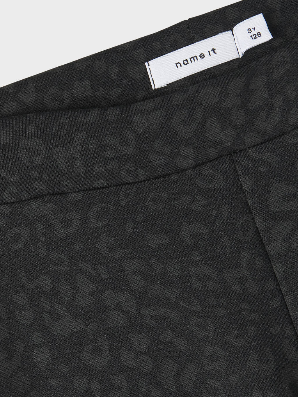 NAME IT flared broek NKFTRIKKALEO met panterprint zwart