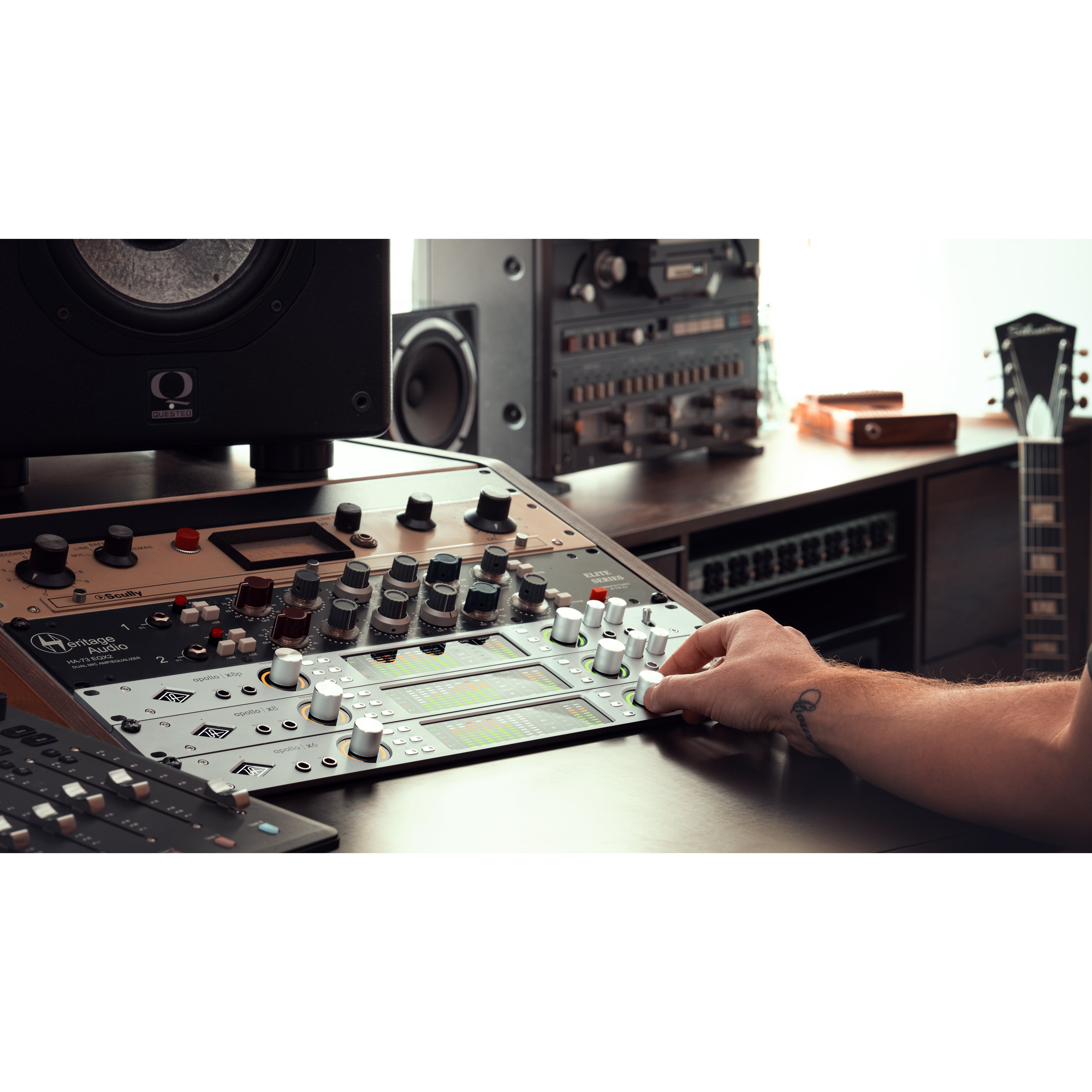 Universal Audio Apollo x8 Gen 2 essentials+ Edition