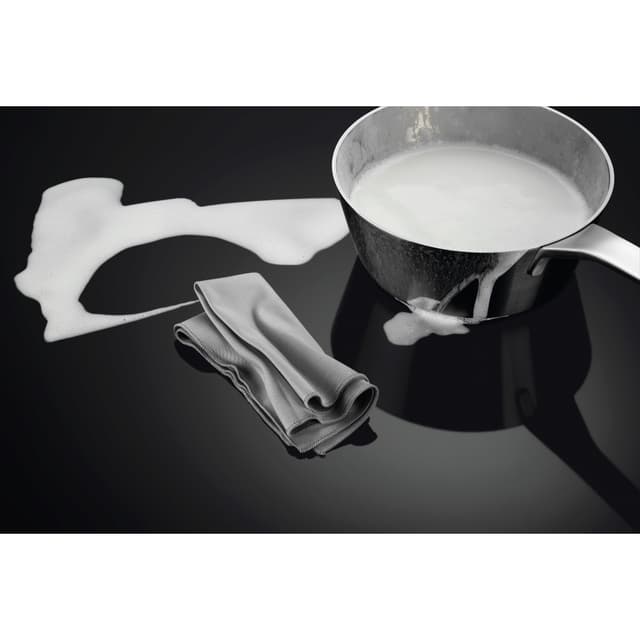 AEG kogeplade med emhætte GCH74B01CB (70 cm)