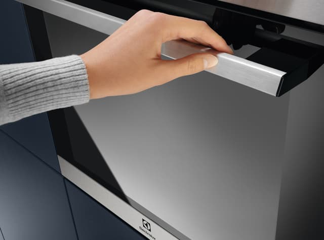 Electrolux Ovn OOP801NX