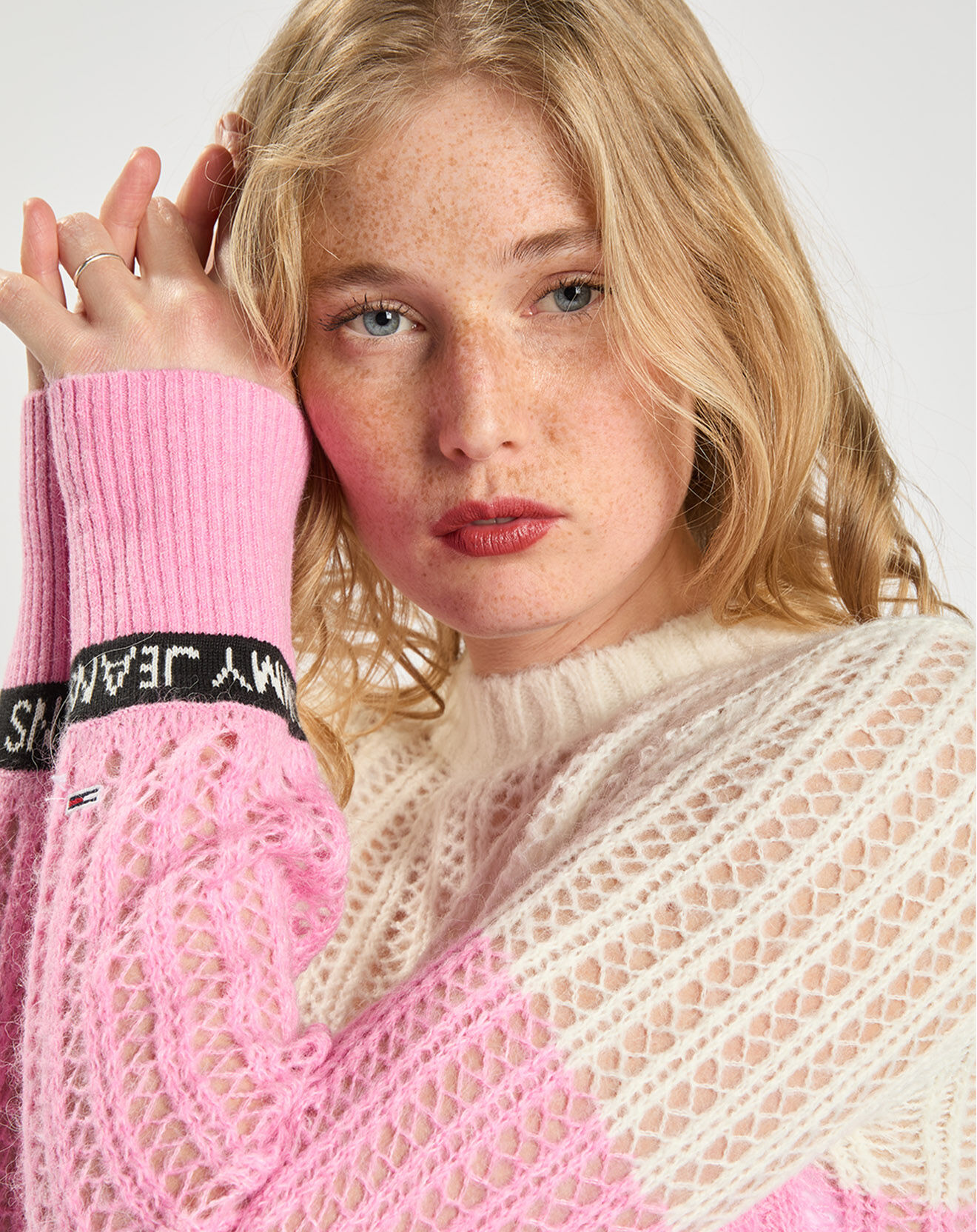 Tommy Jeans Pull en Laine mélangée lightweight stripe rose/blanc