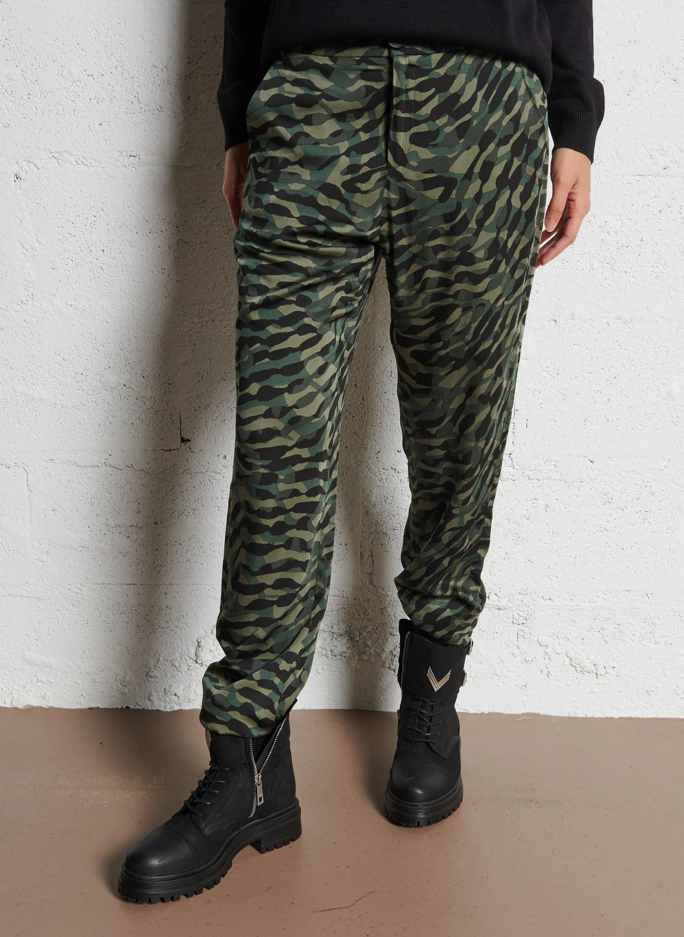 Pantalon droit imprimé | Kaki
