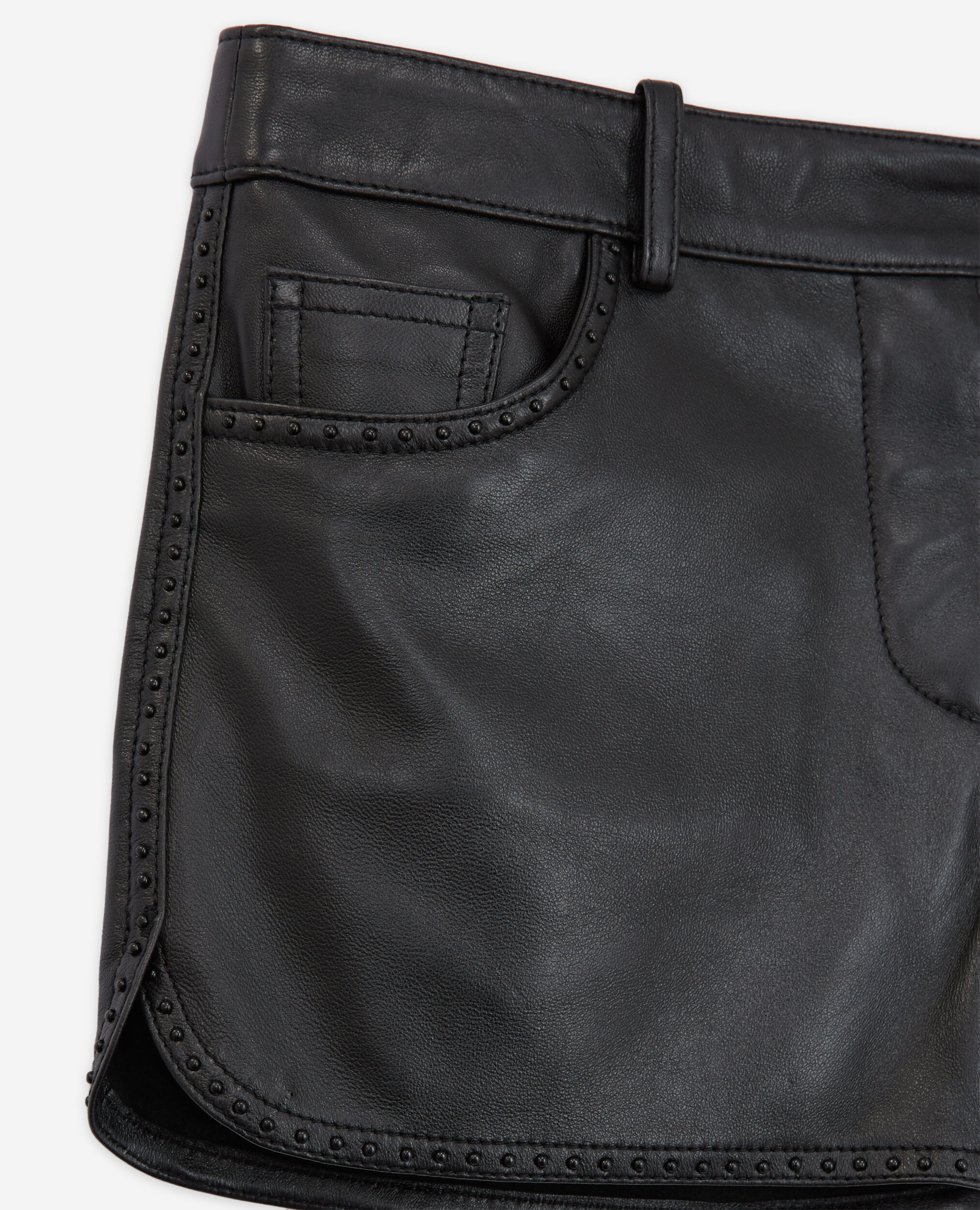Short en cuir à studs noir