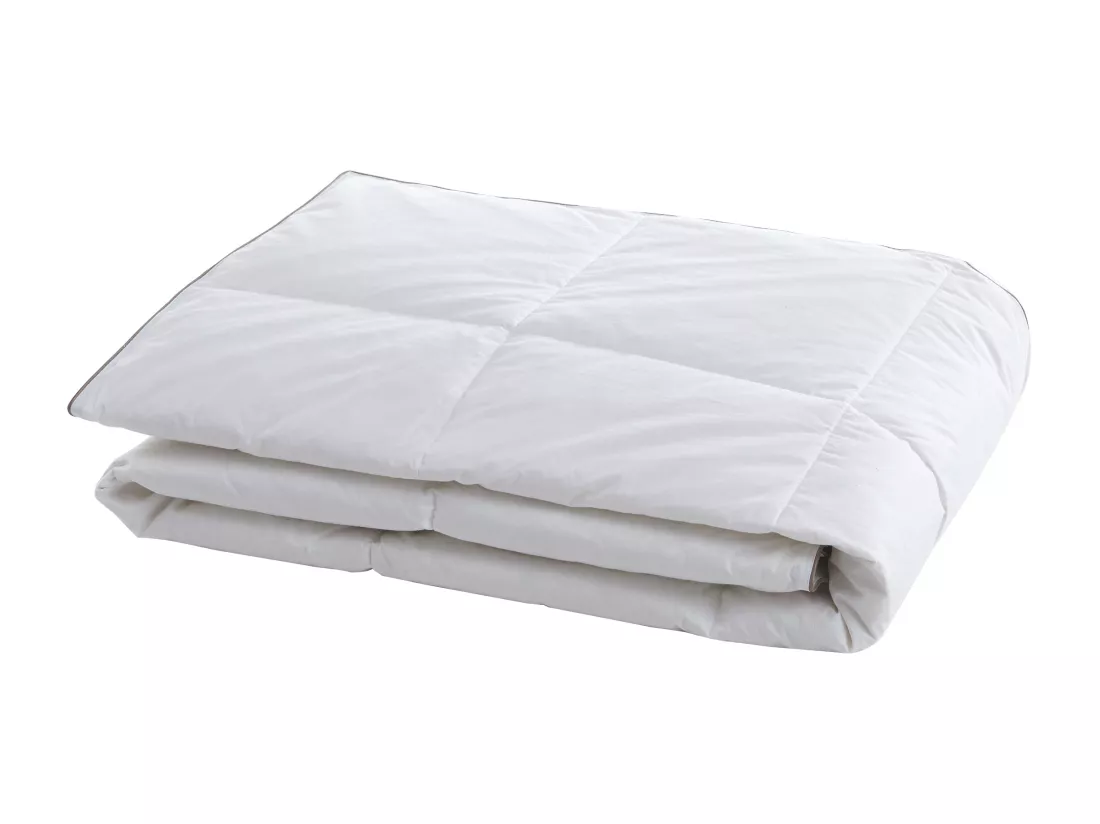 Couette anti-acariens enveloppe 100% percale - 240 x 260 cm - garnissage plumettes et duvet - 300 g/m2 - Blanc passepoil taupe - FEATH de PALACIO