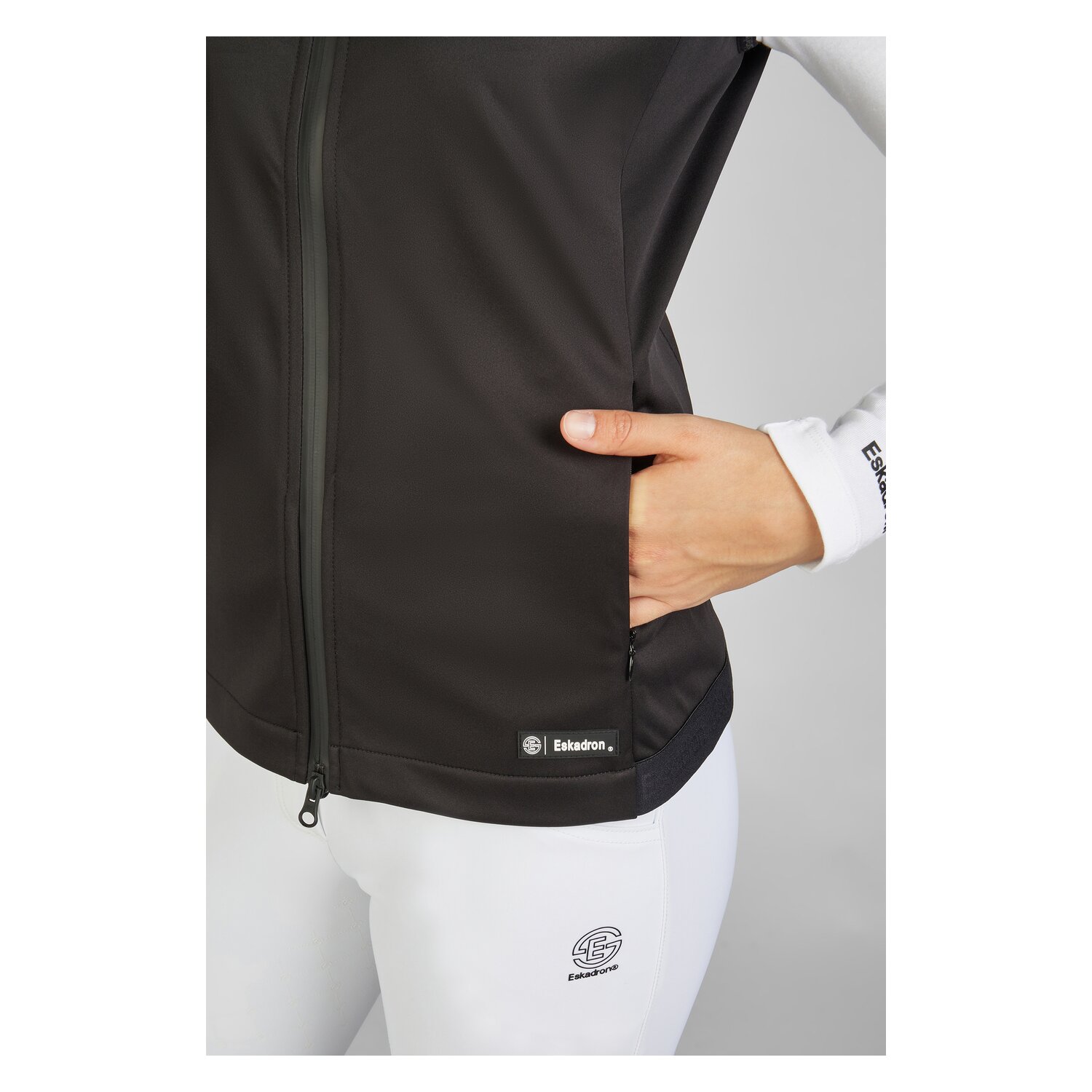 ESKADRON Dynamic Funktions-Weste Waistcoat - black