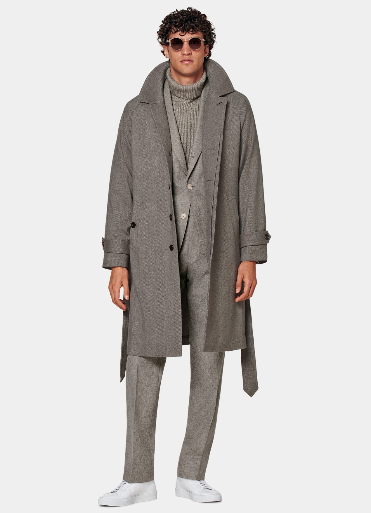 Manteau long ceinturé taupe à chevrons