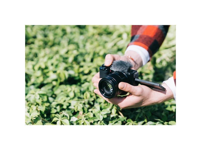 Sony Fotokamera ZV-E10L Kit 16-50 Beeindruckende Kamera für Vlogs mit zusätzlichem Objektiv