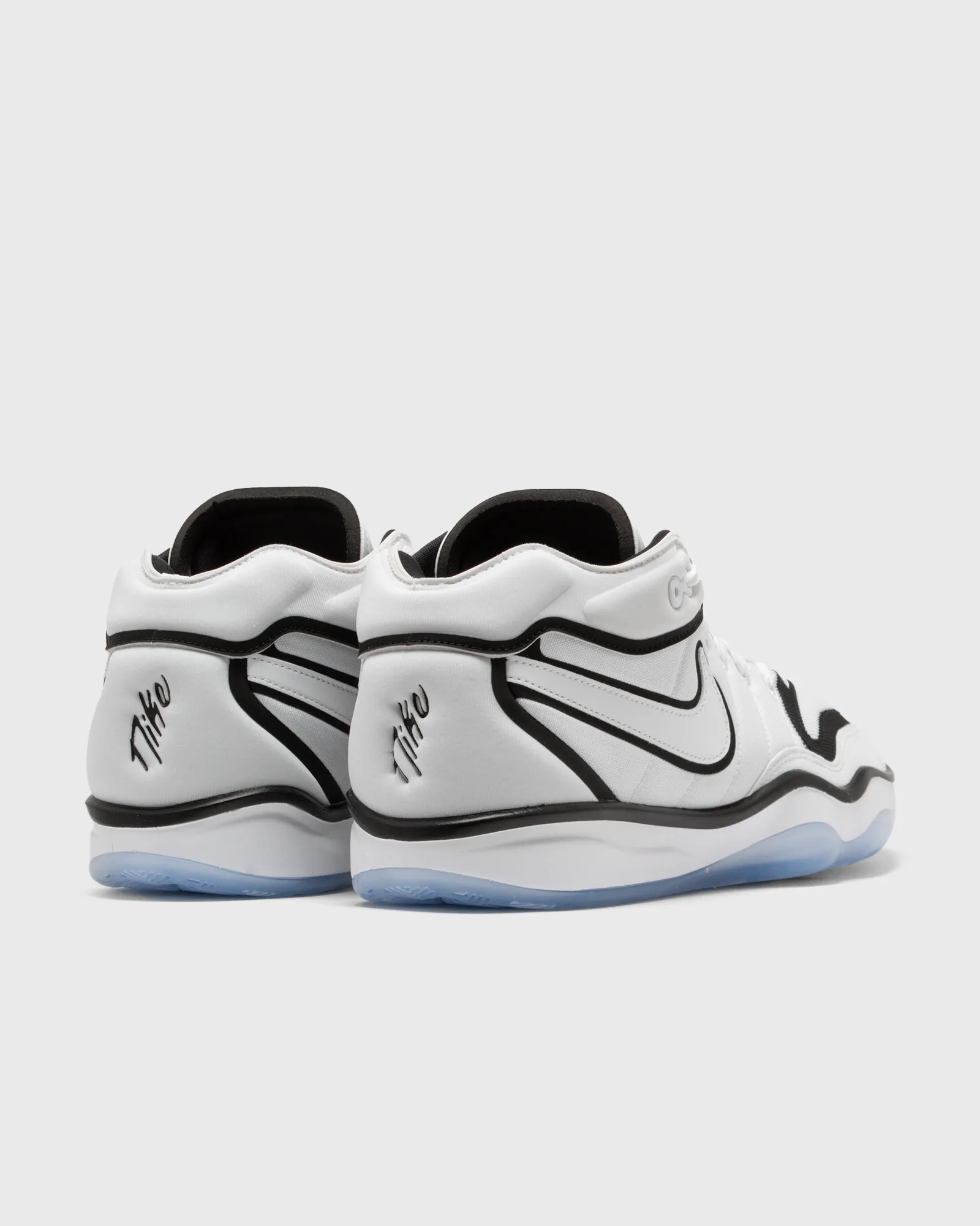 Nike AIR ZOOM G.T. HUSTLE 2