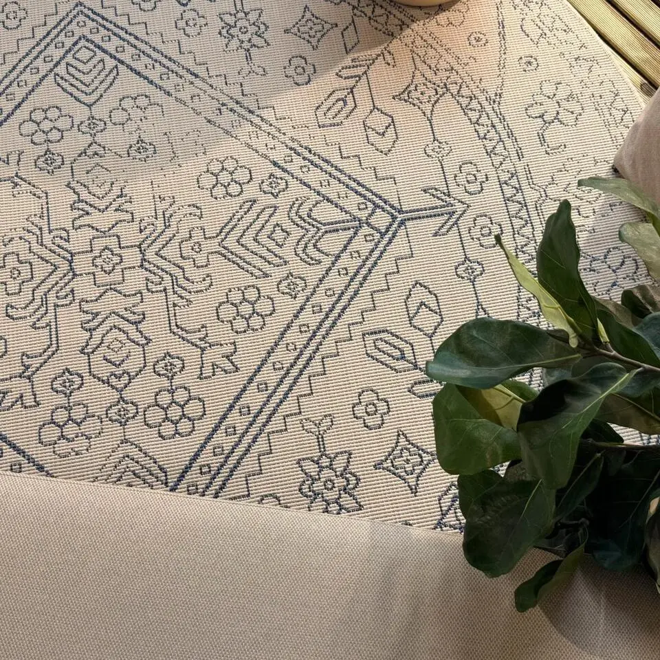 Interieur05 rond buitenkleed blauw Nova - 240 x 240 cm