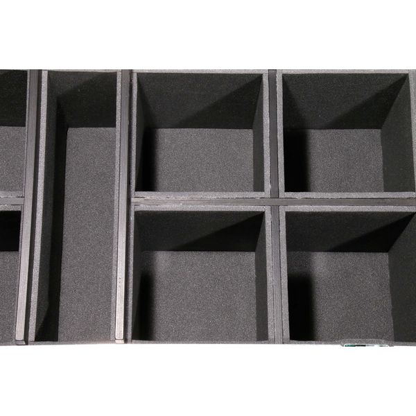 Thon Case 8x Retro Flat Par