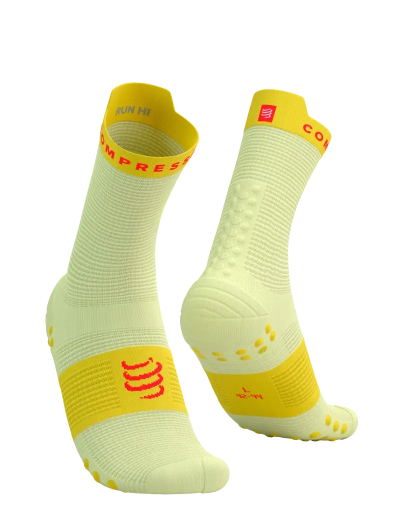 Compressport Pro Racing v4.0 Run High Compressiesokken Geel/Fluo Rood