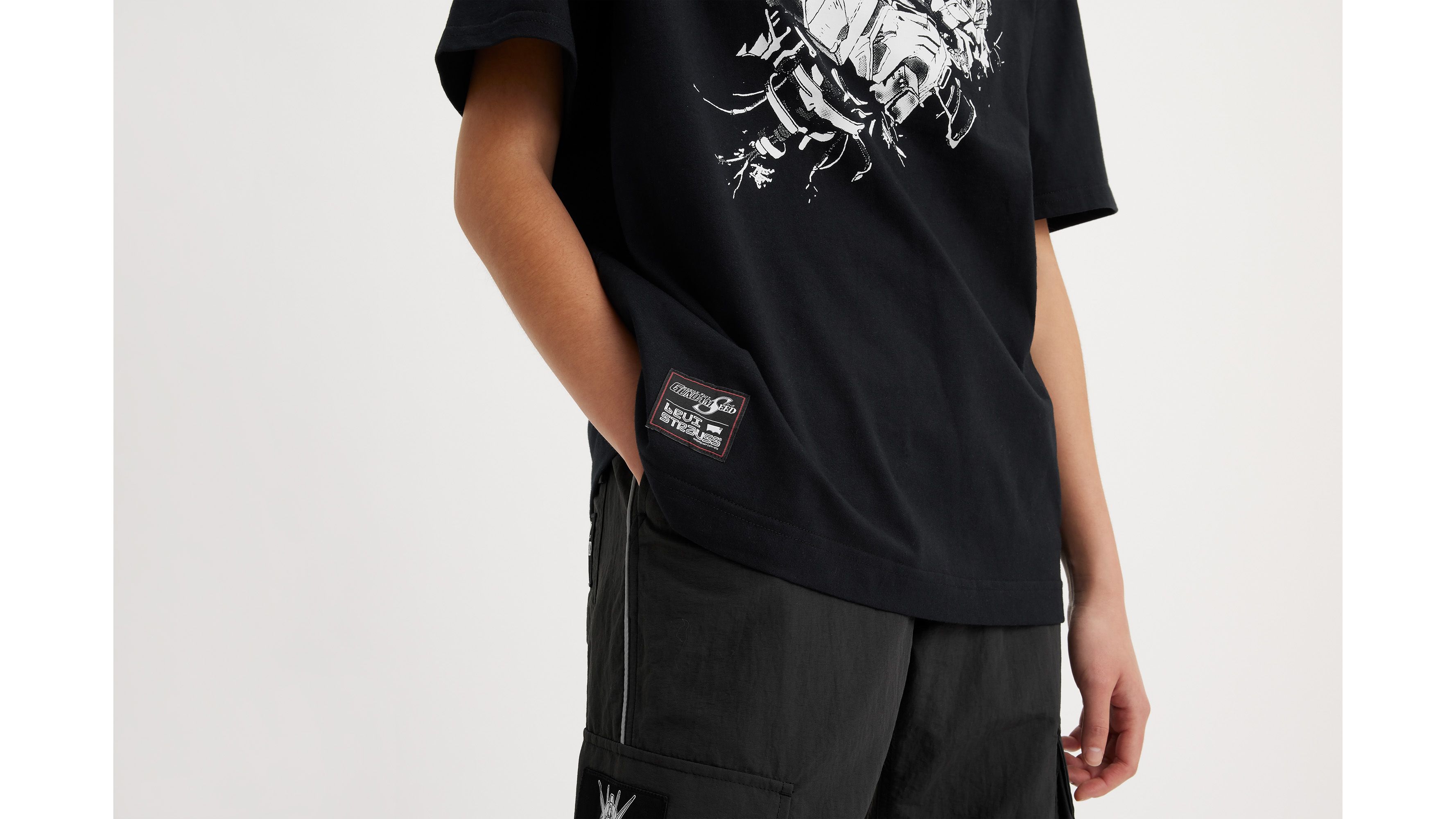 T-shirt boxy Levi's® x Gundam SEED - Destruction Black - Noir