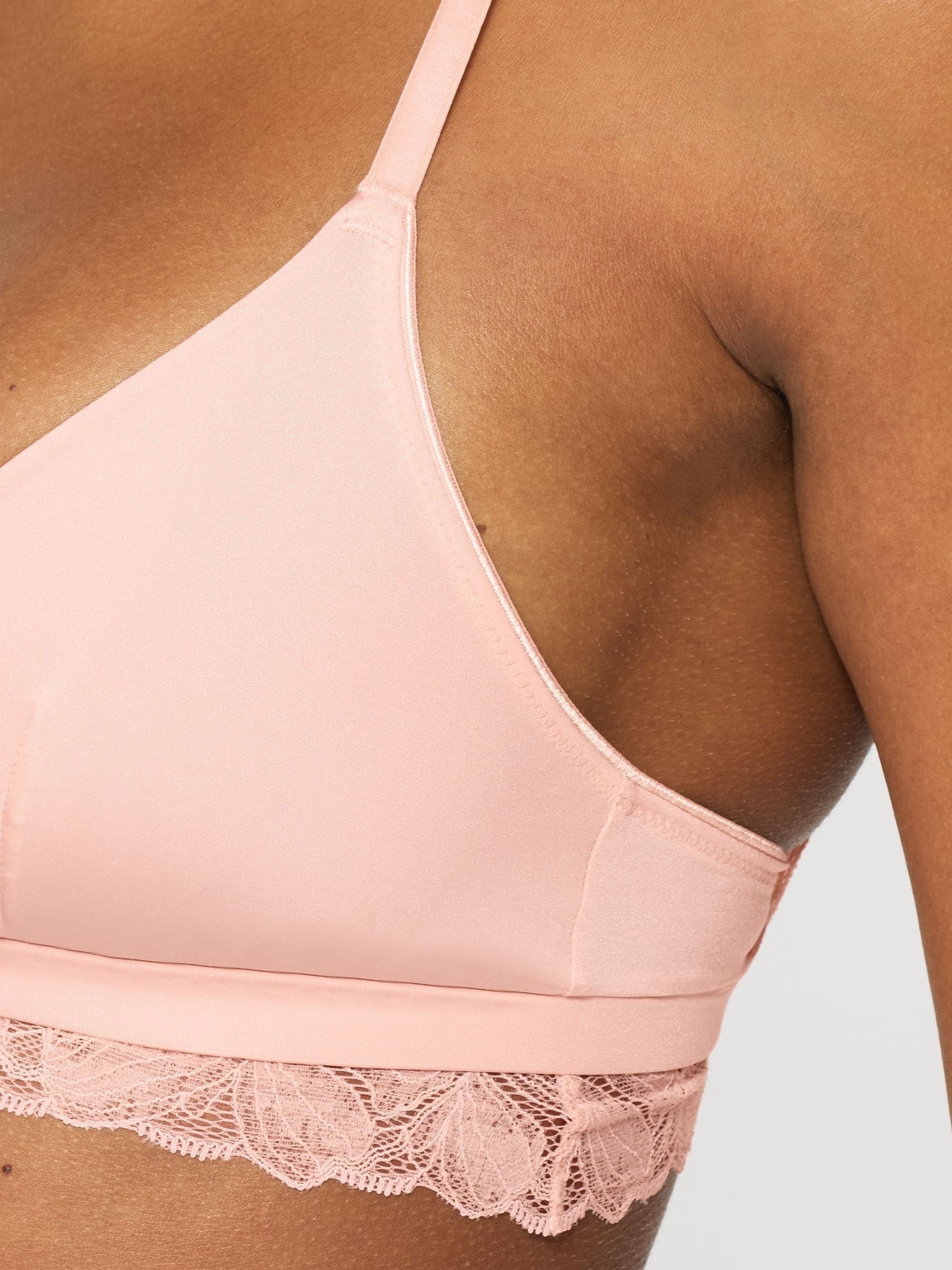 KBX Harper Scalloped Lace Triangle Bralette