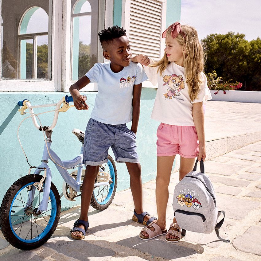 Bermuda fantaisie à fines rayures pour garçon - Blanc