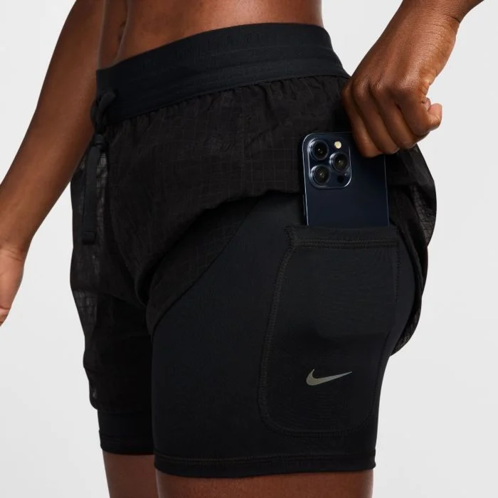Nike Dame Shorts Dri-FIT Run Division Mid-Rise 2in1 3 Inch Shorts Sort