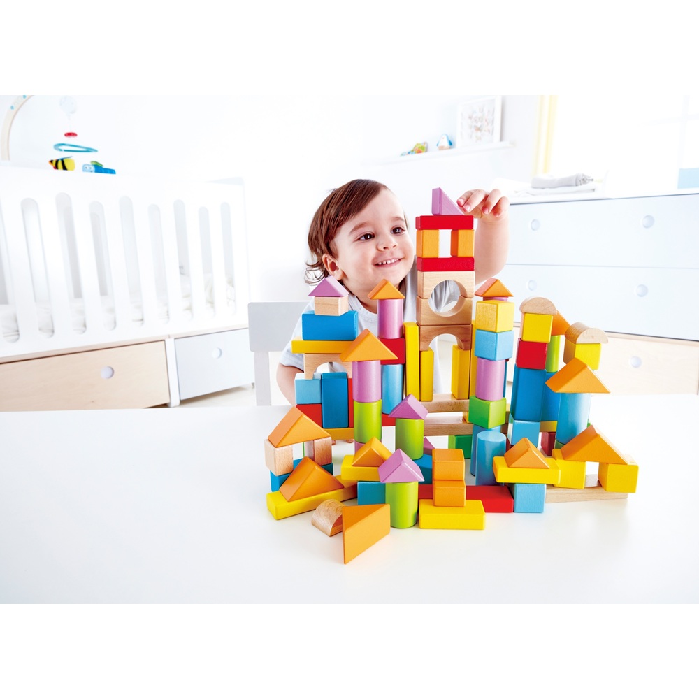 Hape 101-teiliges Set aus wunderschönen Buchenholzblöcken