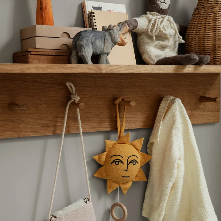 Ferm Living - Place Wandregal mit 7 Haken, L 105 cm, Eiche