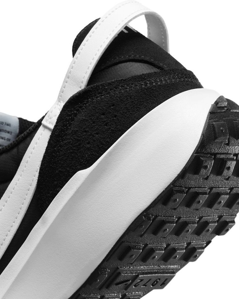 Chaussures Nike Waffle Debut Noir & Blanc pour homme