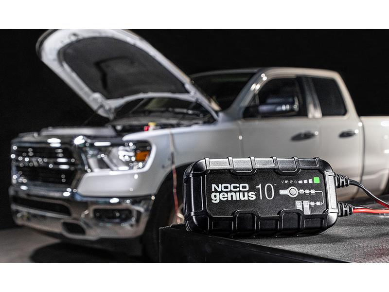 Noco Batterieladegerät GENIUS10EU 6-12 V, 10 A Ladegerät für 6 bis12 V Autobatterien