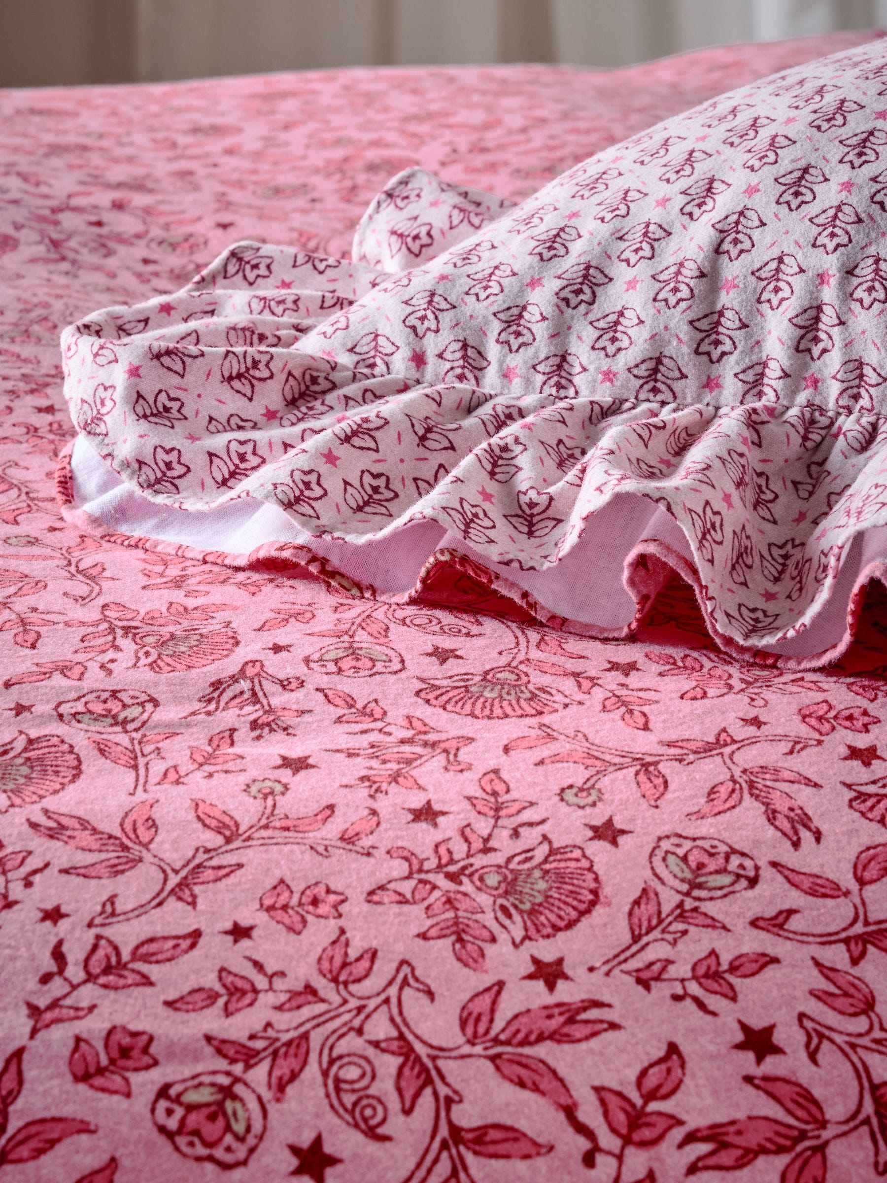 Supersoft 100% Brushed Cotton Frill Duvet Cover and Pillowcase Set