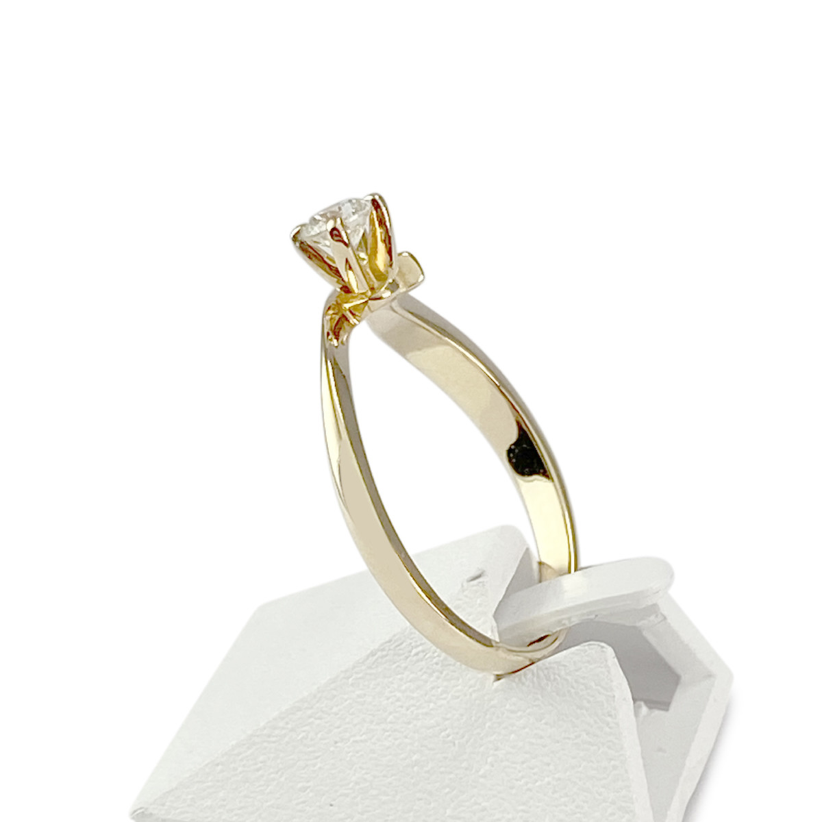 Solitaire d'occasion or 750 jaune diamant 0.15 carat