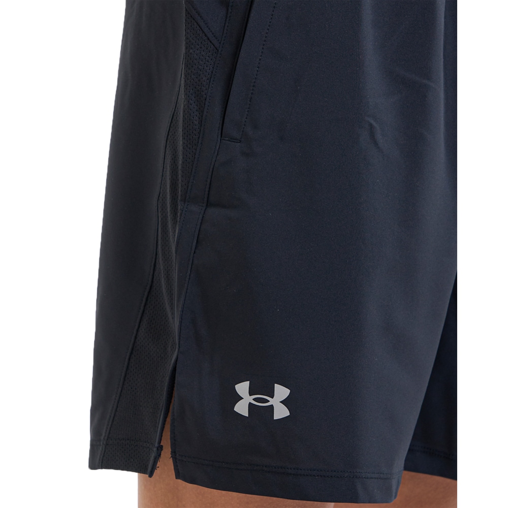 Under Armour® Laufshorts »UA LAUNCH 7   SHORTS«  für Sport, leichtes Material, reflektierende Details, atmungsaktiv