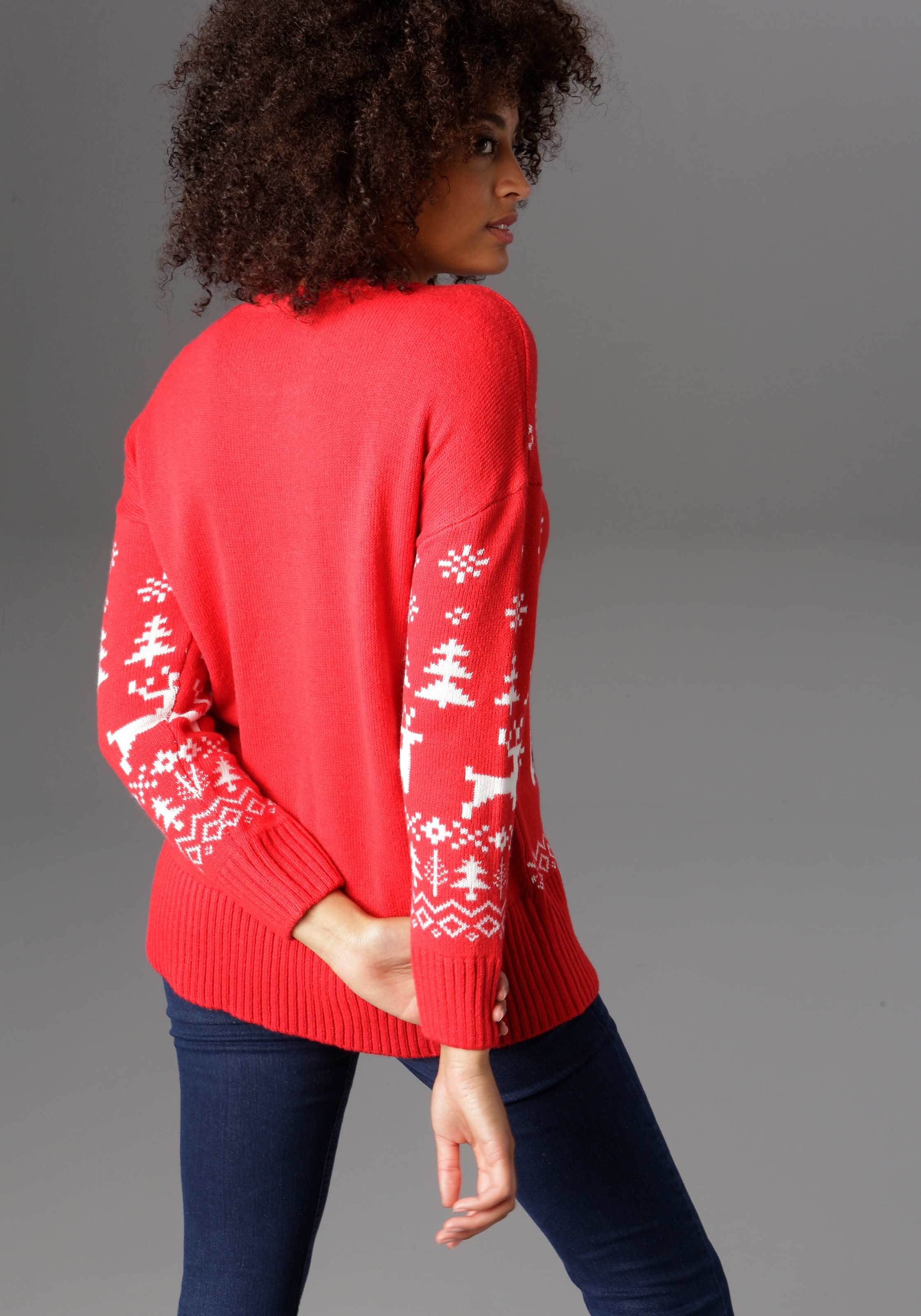 Aniston CASUAL Weihnachtspullover , mit Bommel-Nase und Fransenschal
