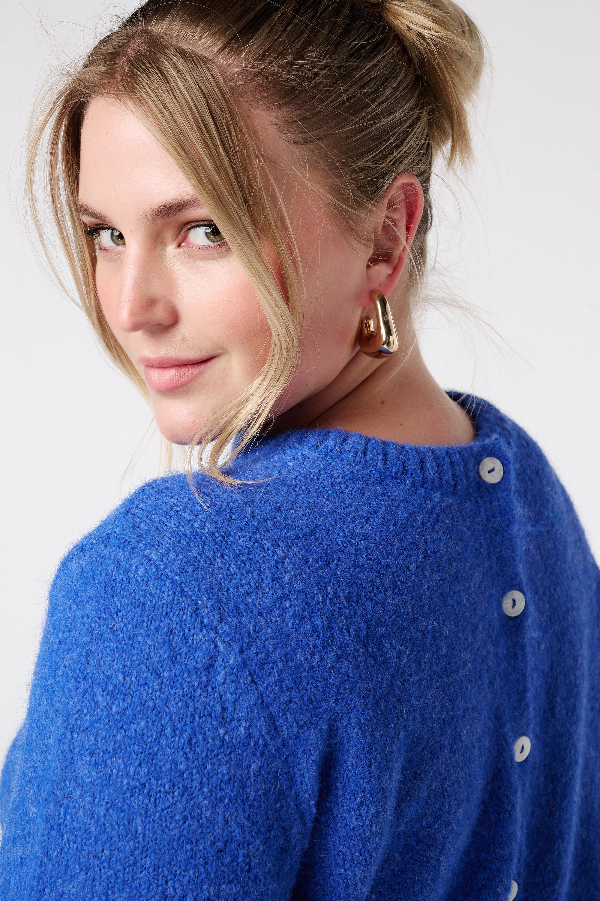 Fijn gebreid vest met knoopsluiting Kobalt blauw