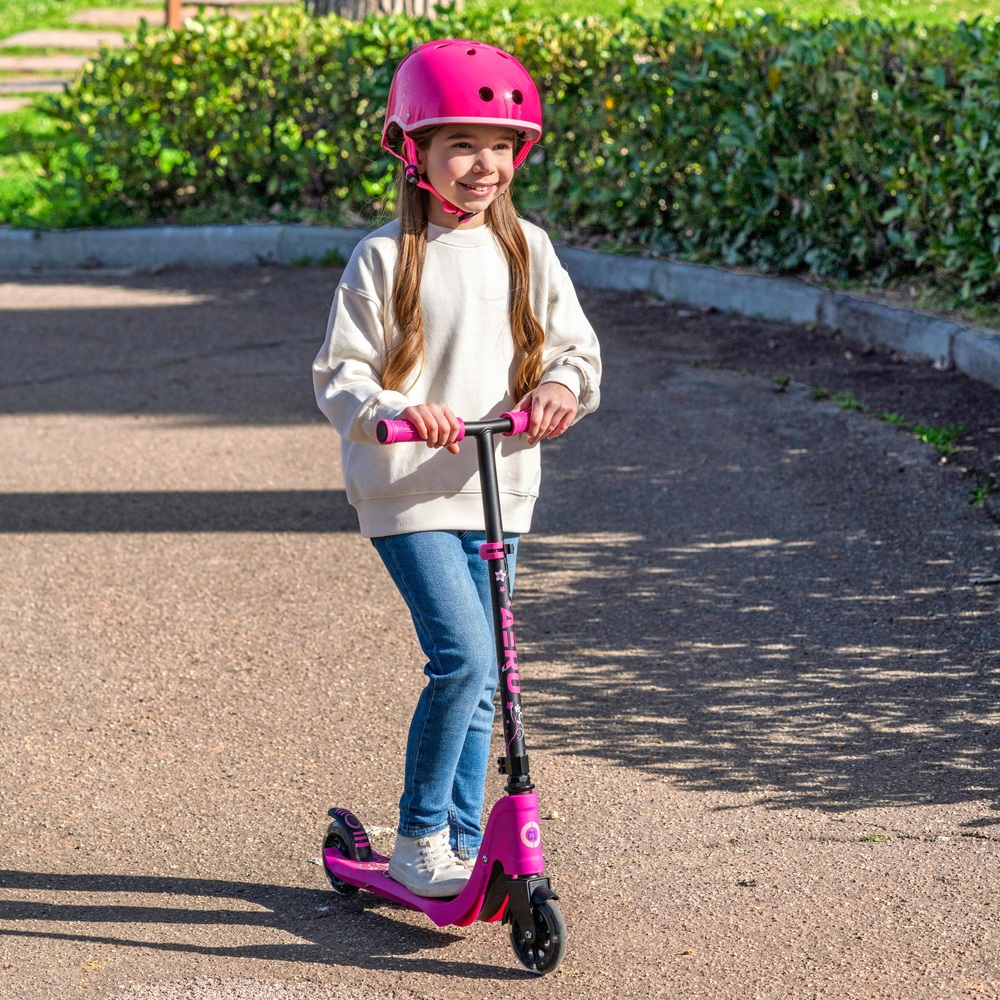 Aero C1 Pink Inline-Scooter mit leuchtenden LED-Rädern