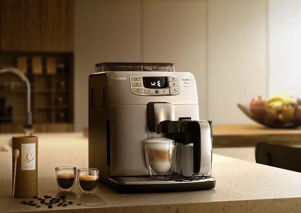 MÁQUINA DE CAFÉ EXPRESSO SUPERAUTOMÁTICA