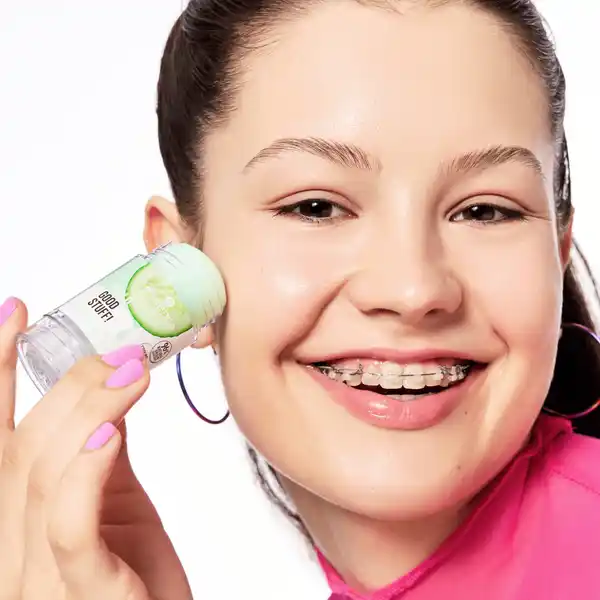 HELLO GOOD STUFF! 48H HYDRATING SERUM STICK