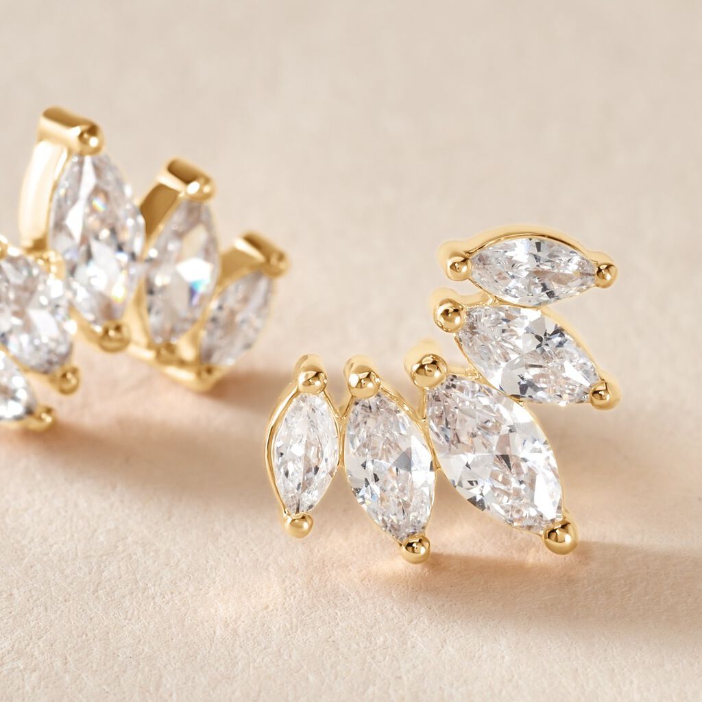 Boucles D'oreilles Puces Amazonia Plaqué Or Jaune Oxyde De Zirconium