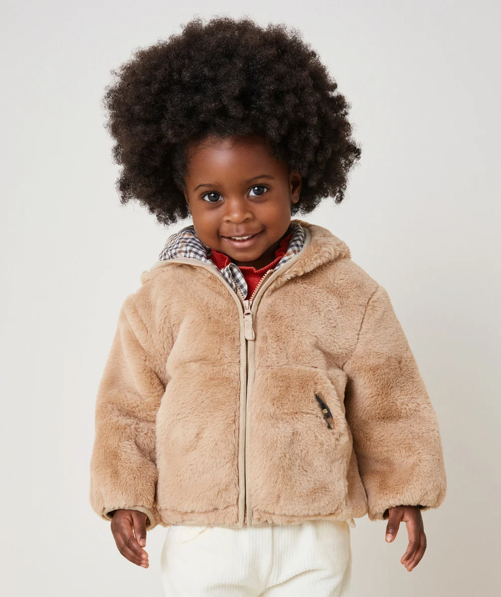 BLOUSON À CAPUCHE BÉBÉ FILLE IMITATION FOURRURE BEIGE