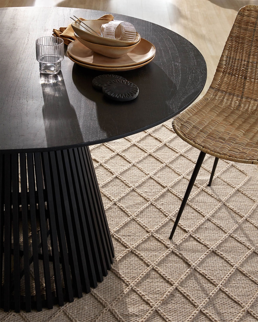 Kave Home Esstisch rund JEANETTE 120 cm Mindiholz massiv