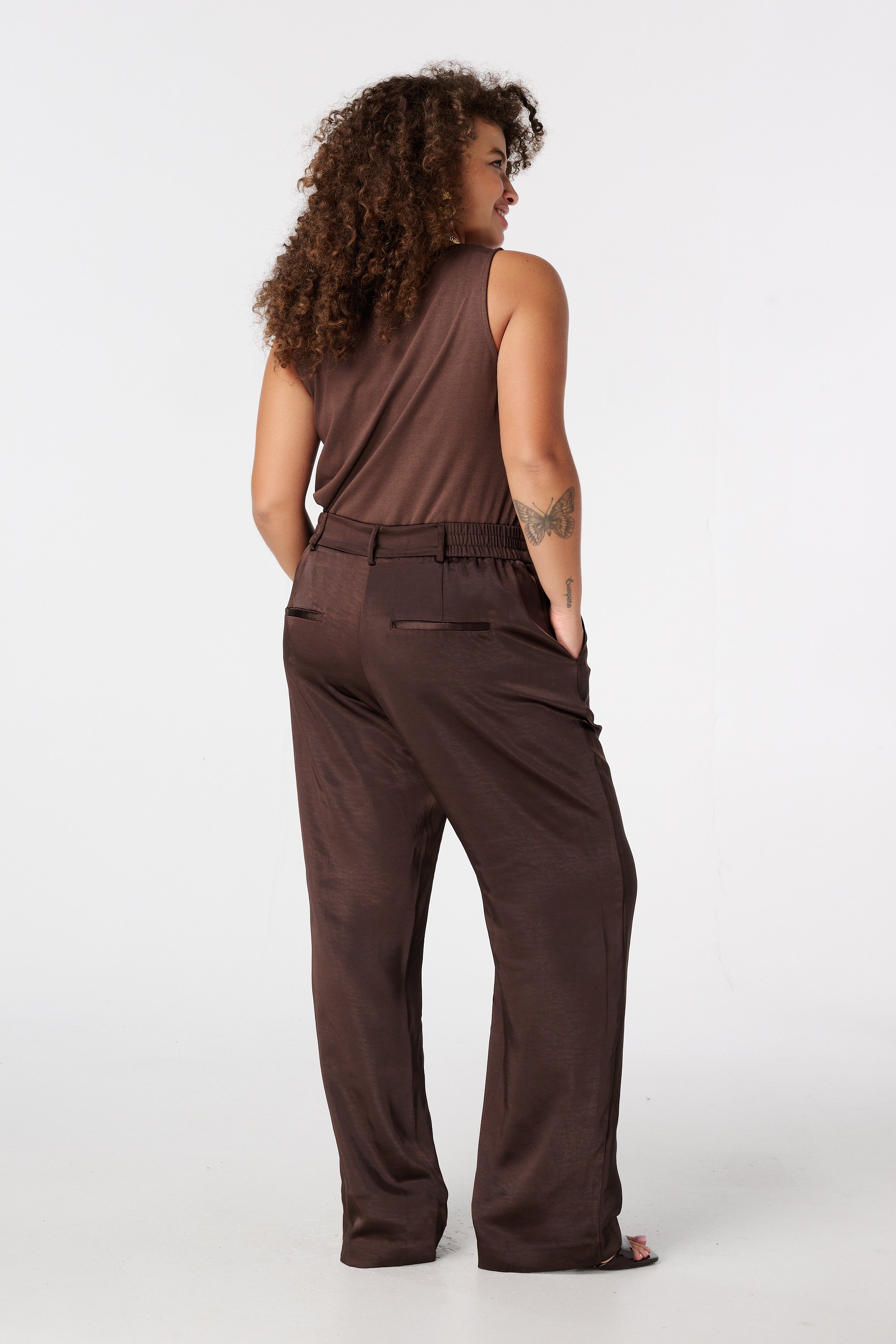 Satijnen broek met gouden knoopsluiting Donker bruin