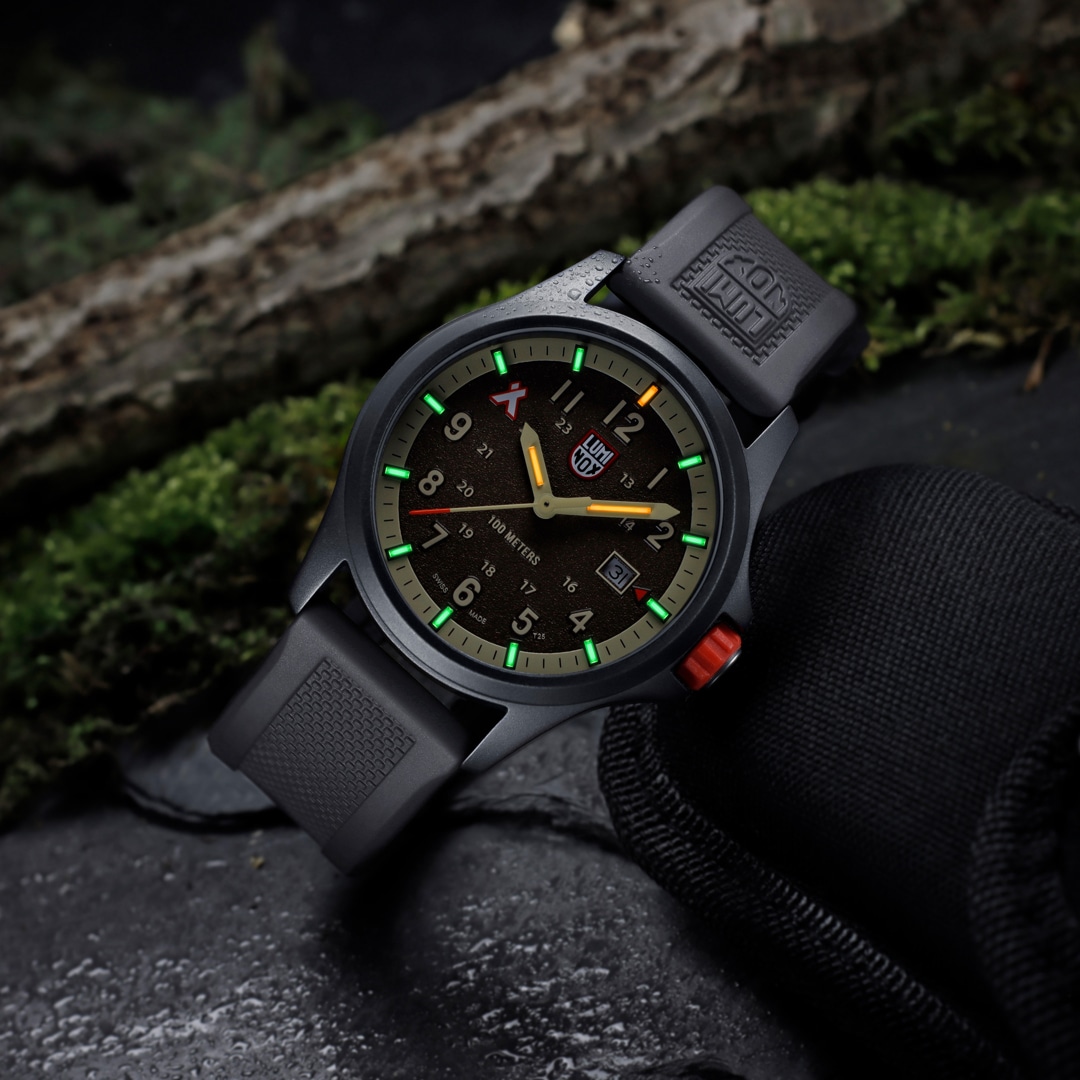 Luminox x Bear Grylls Survival Land Series