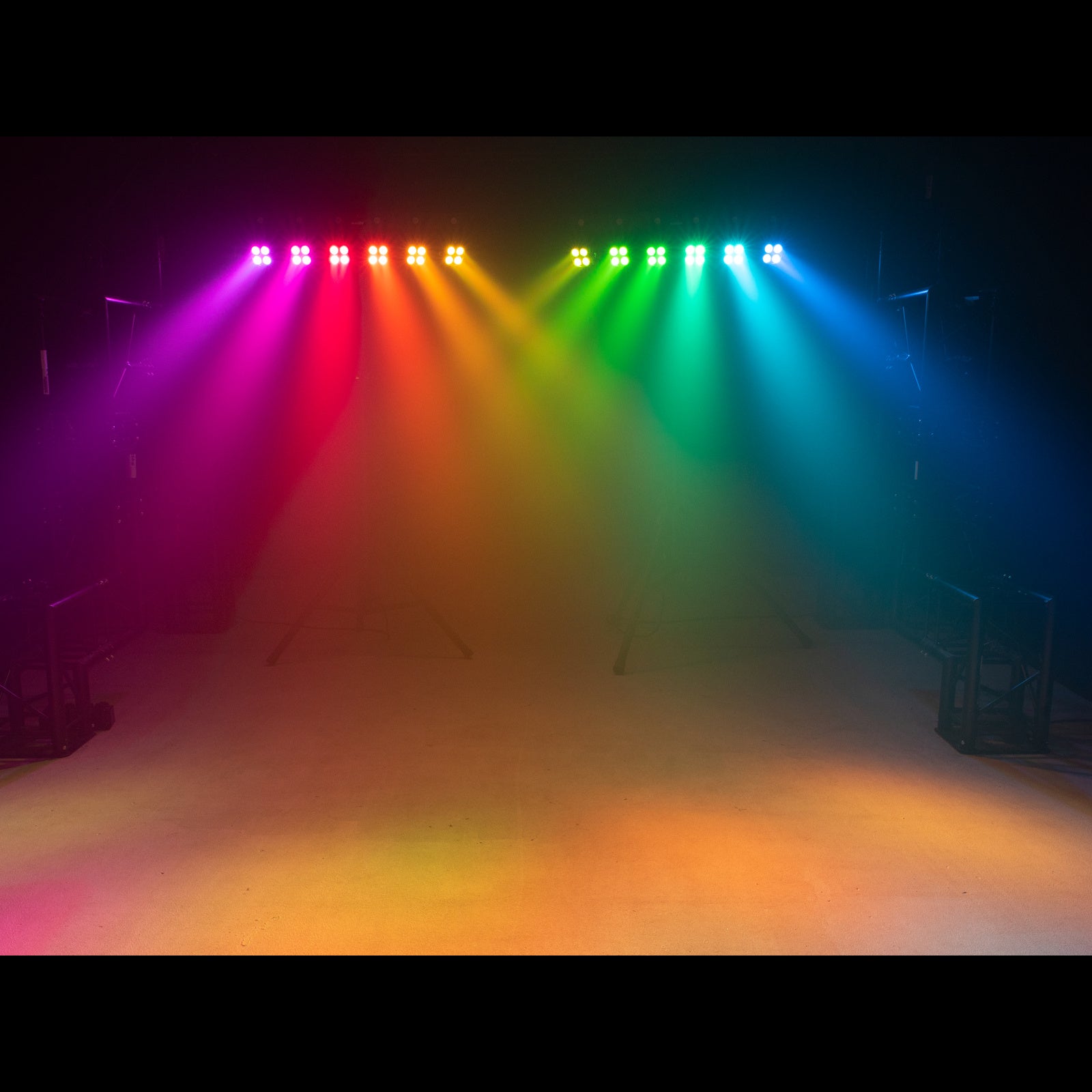 Eurolite LED KLS-180/6 compacte lichtset