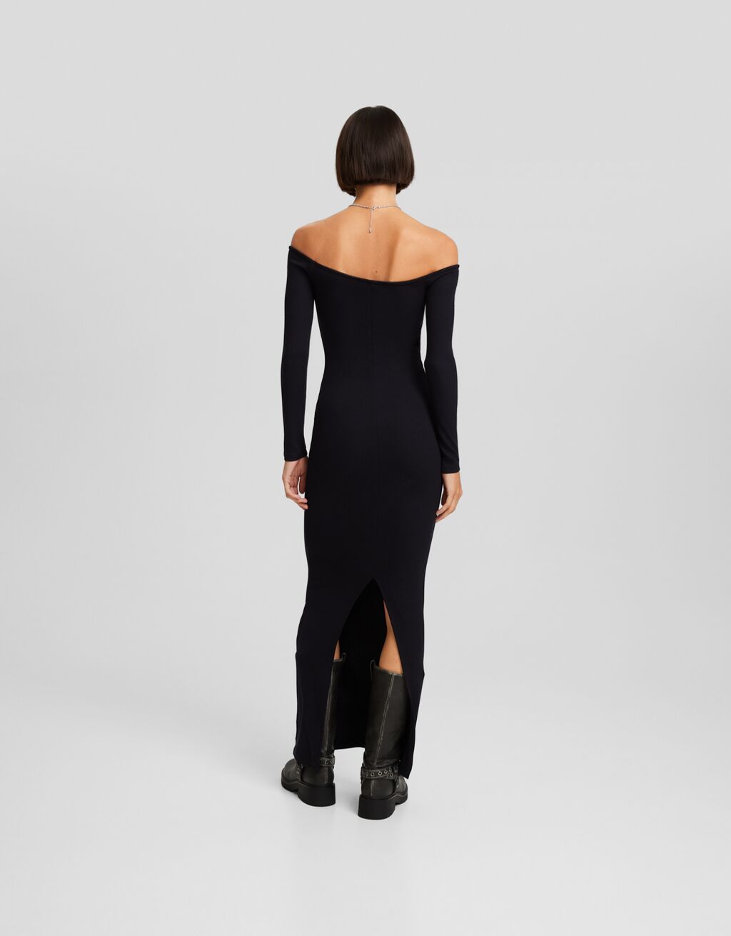 Vestido longo com mangas compridas