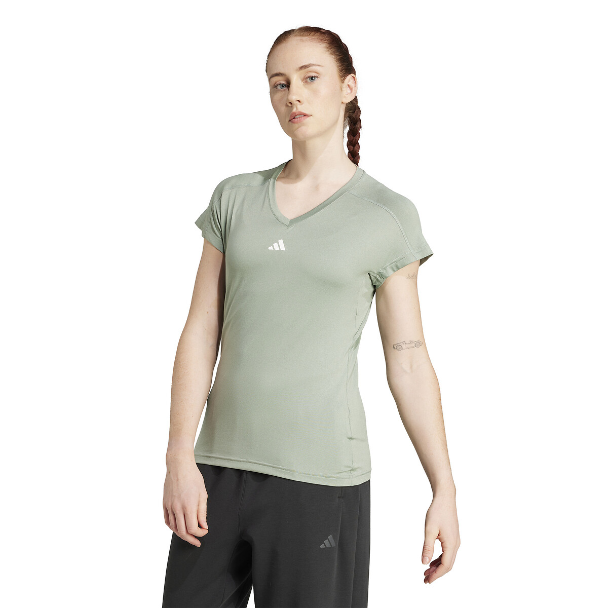 Camiseta adidas Performance com logo AEROREADY Train Essentials