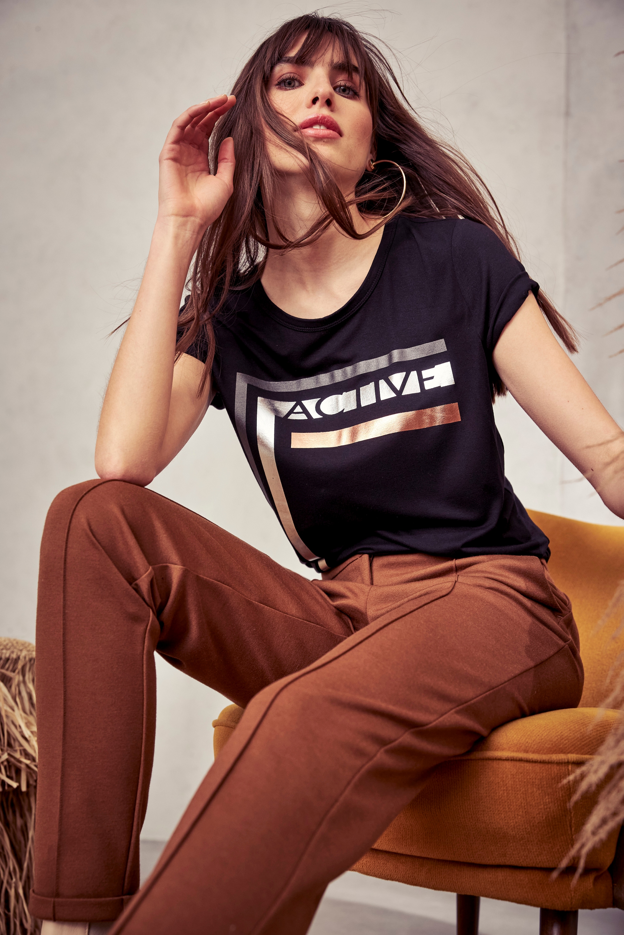 Aniston CASUAL Jerseyhose  mit Biesen verziert