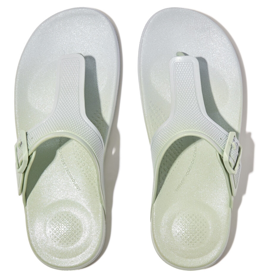 Fitflop Zehentrenner »IQUSHION IRIDESCENT ADJUSTABLE BUCKLE«  , Keilabsatz, Sommerschuh, Schlappen mit verstellbarer Schnalle