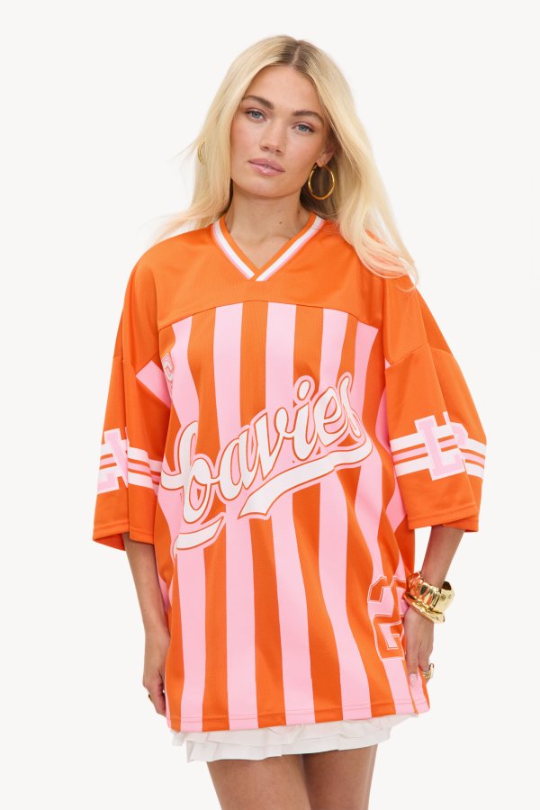 ORANGE IN THE AIR