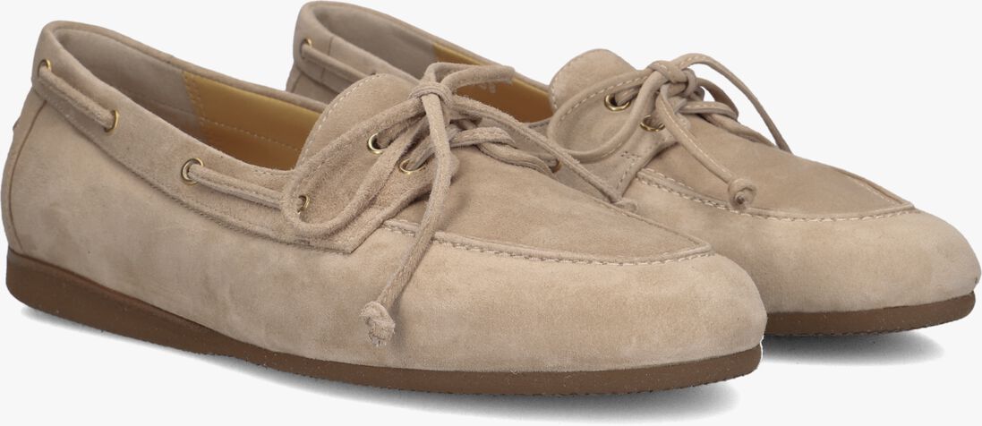 beige truman's instappers 4117