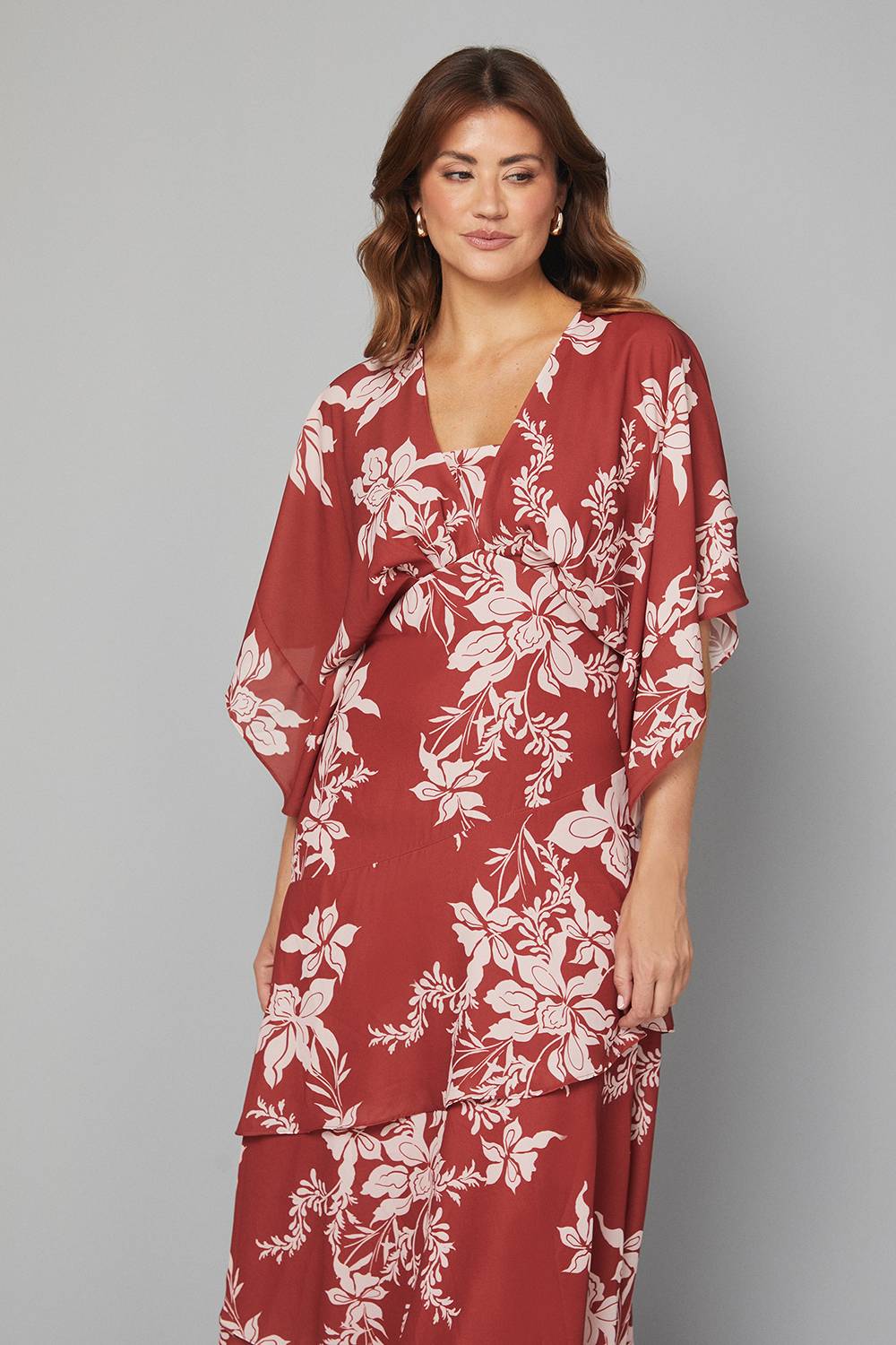 Wallis Robe Maxi Étagée à Manches Kimono Motif Floral