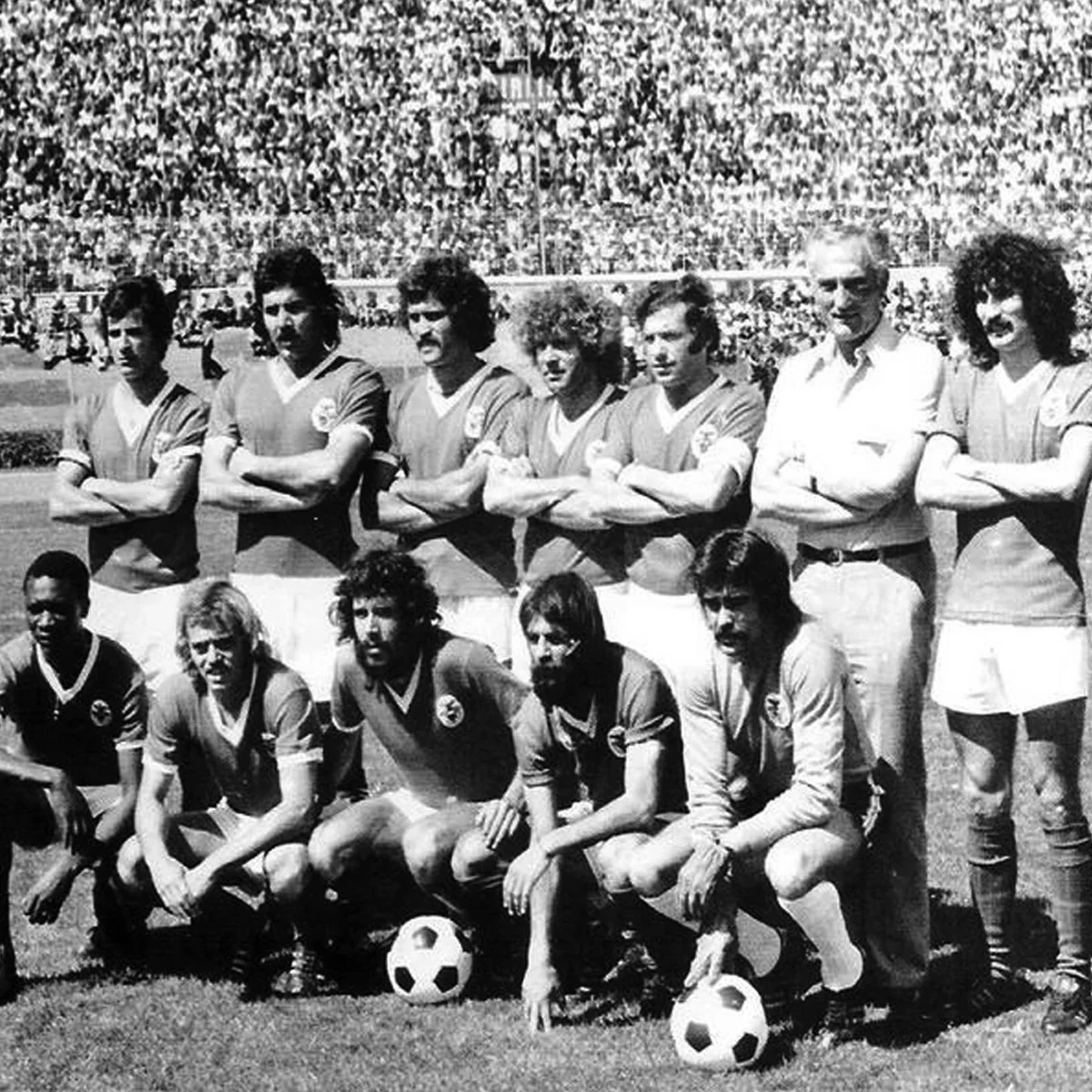 T-Shirt COPA SL Benfica 1974 - 75 Retro