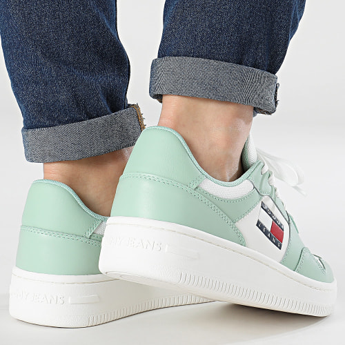 Baskets Femme Retro Basket Essential 2505 Jadestone Green