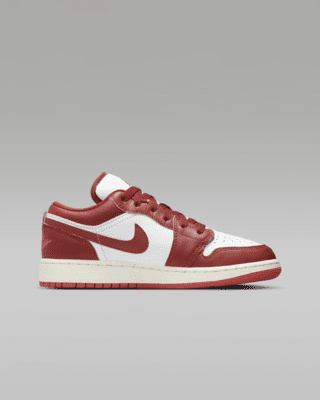 Air Jordan 1 Low SE Older Kids' Shoes