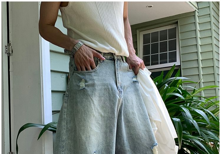 GRAYCIOUS - Mid Rise Washed Distressed Wide Leg Jorts